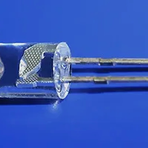 Светодиод ARL-8803UWC-300mcd (ANR, 8мм (цил.))