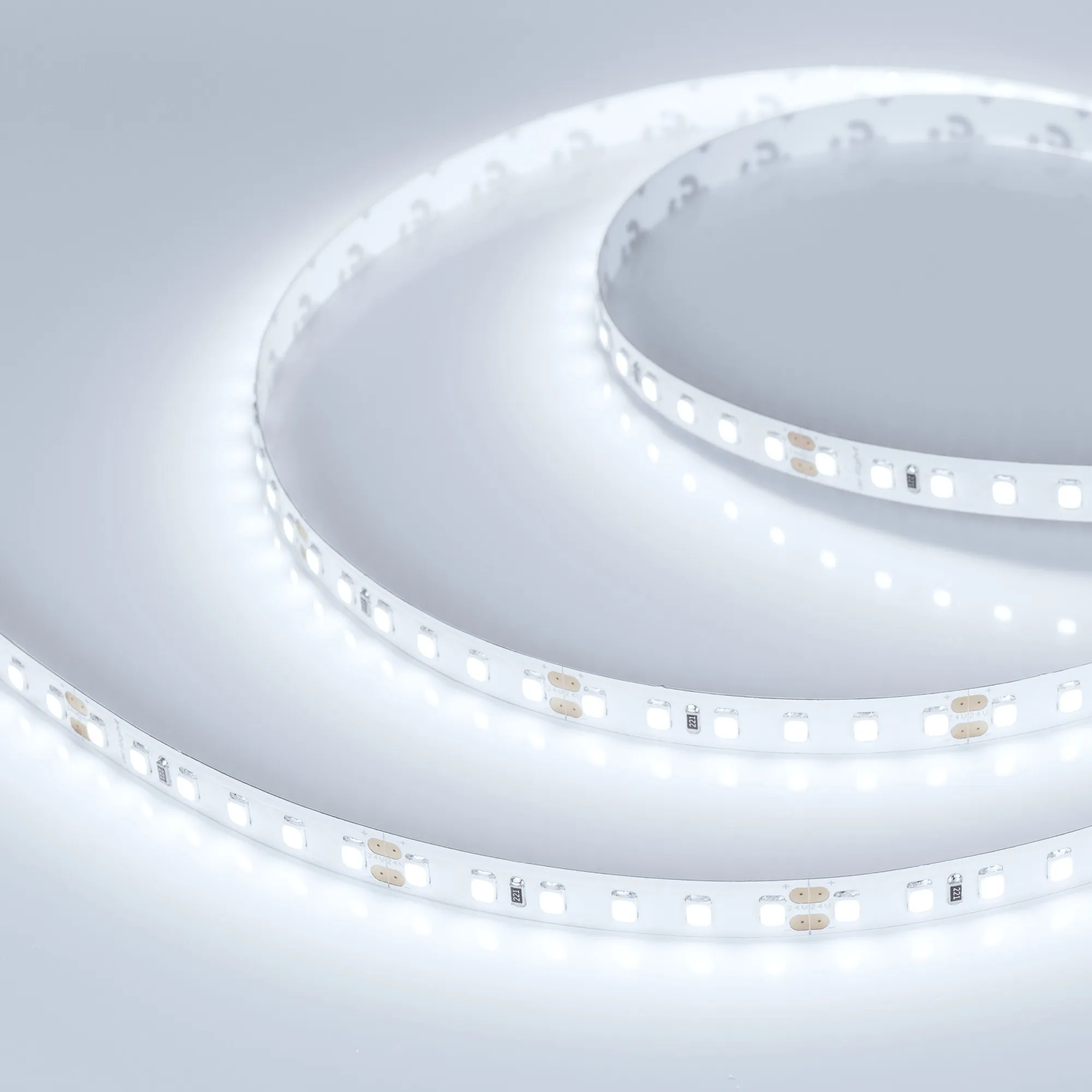 Лента светодиодная RT-A120-8mm 24V White6000 (9.6 W/m, IP20, 2835, 5m) (Arlight, 9.6 Вт/м, IP20) - изображение товара